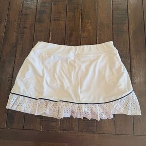 Tuckernuck Sport White & Navy Cane Tennis/Golf Skort